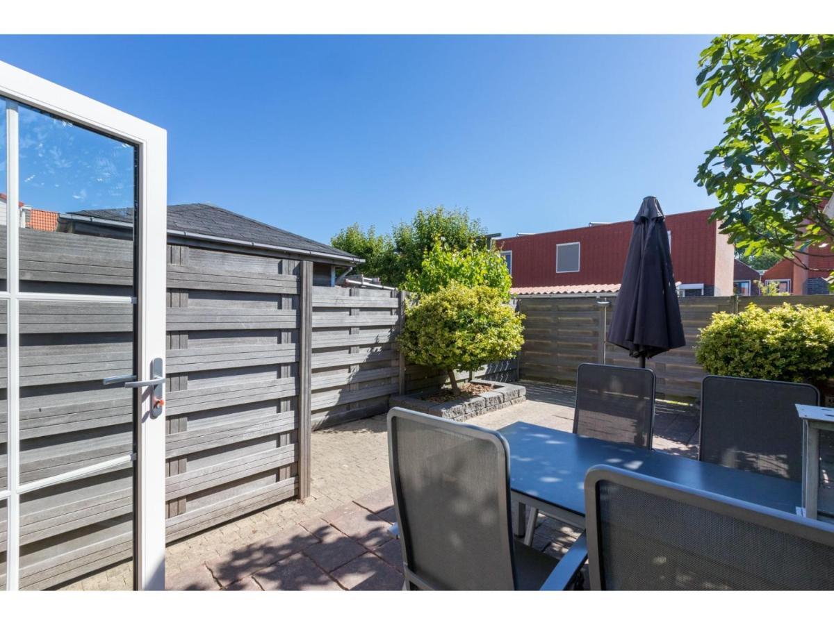 Quietly Located House Within Walking Distance Of The Beach Domburg Eksteriør bilde